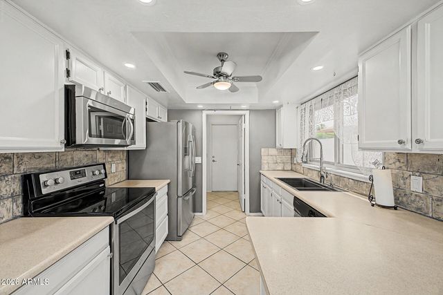 9808 W BEHREND Drive, Peoria, AZ 85382