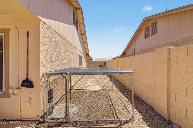 9808 W BEHREND Drive, Peoria, AZ 85382