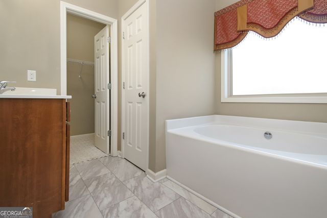 204 Dixie Creek Drive, Lagrange, GA 30240