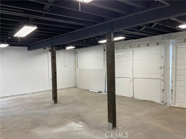 961 W 47th Street, Los Angeles, CA 90037