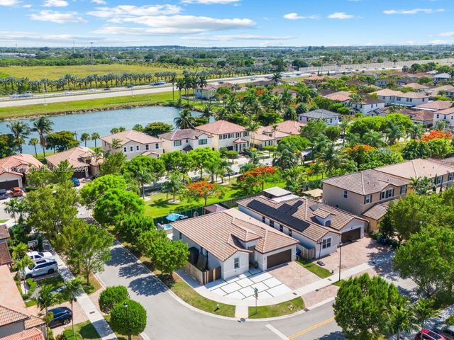 11932 SW 253rd St, Homestead, FL 33032