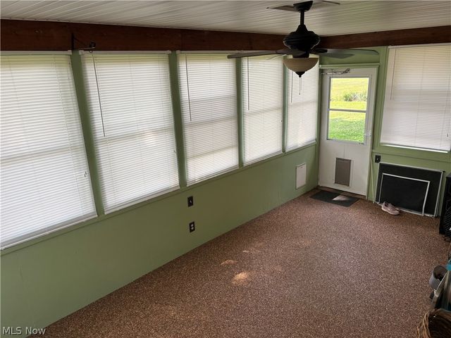 8597 Elmfield Street NW, Canal Fulton, OH 44614