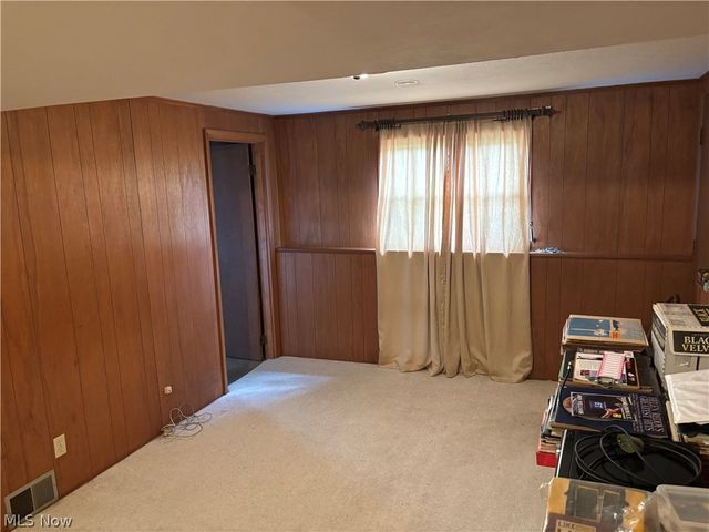 8597 Elmfield Street NW, Canal Fulton, OH 44614