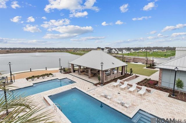 13708 Wild Canary Dr, Baton Rouge, LA 70810