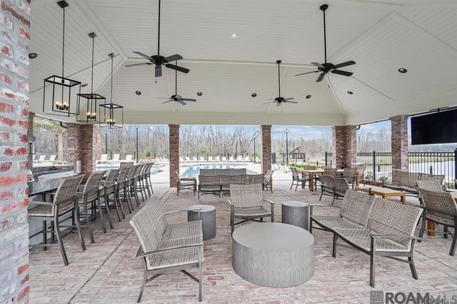 13708 Wild Canary Dr, Baton Rouge, LA 70810