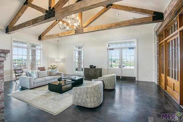 13708 Wild Canary Dr, Baton Rouge, LA 70810