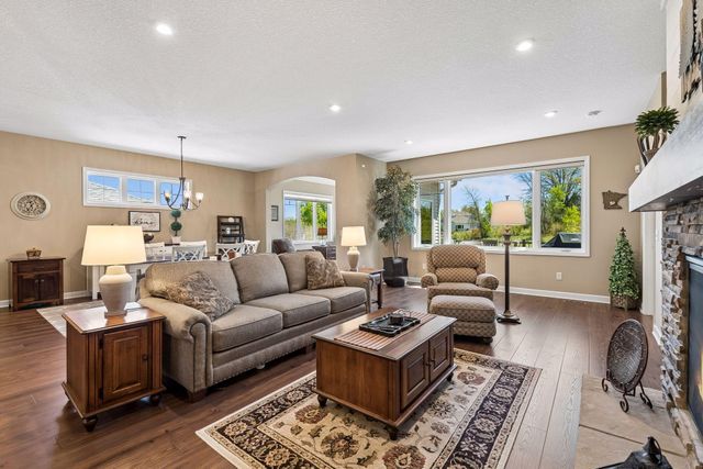 13687 Wildflower Way NE, Prior Lake, MN 55372
