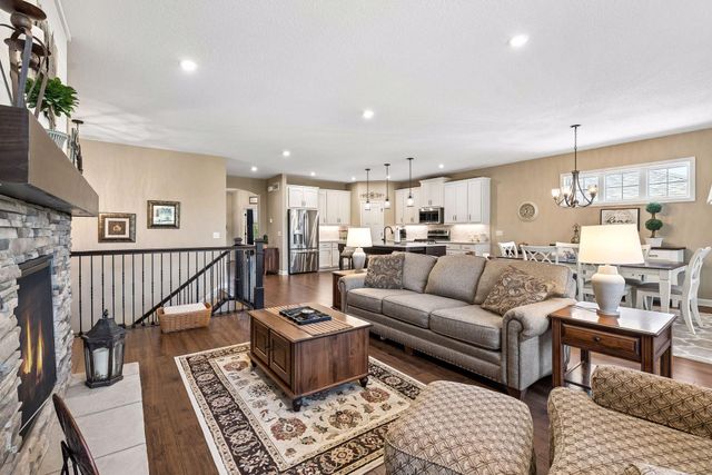 13687 Wildflower Way NE, Prior Lake, MN 55372