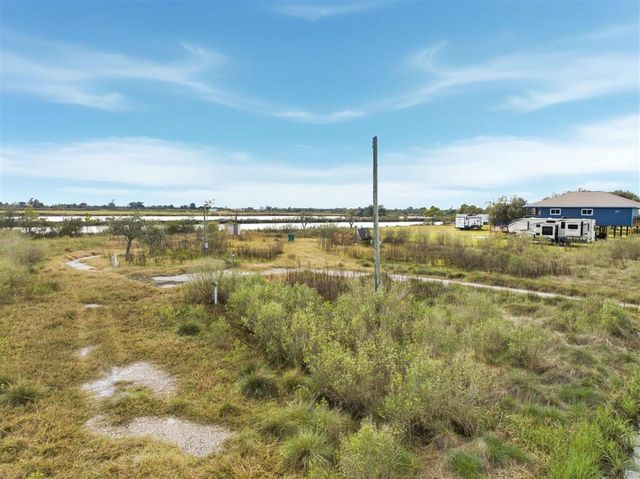 3901 Airhart Road, Lake Charles, LA 70605