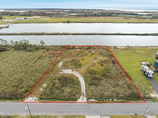 3901 Airhart Road, Lake Charles, LA 70605