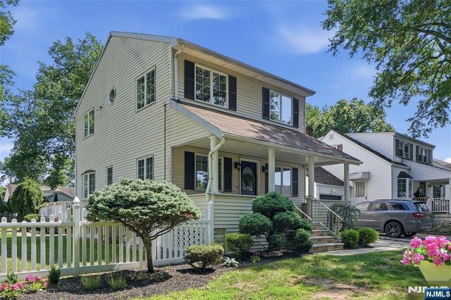 442 Riverview Drive, Totowa, NJ 07512