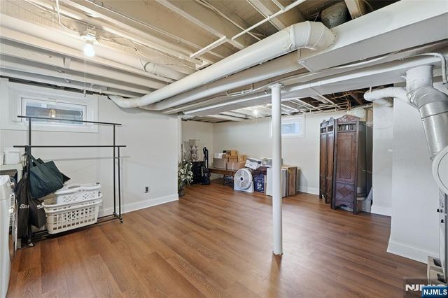442 Riverview Drive, Totowa, NJ 07512