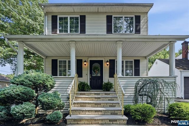 442 Riverview Drive, Totowa, NJ 07512