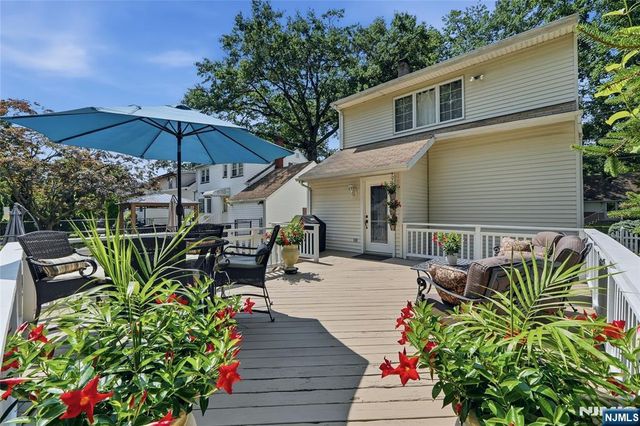 442 Riverview Drive, Totowa, NJ 07512