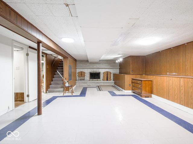 2326 E Banta Road, Indianapolis, IN 46227