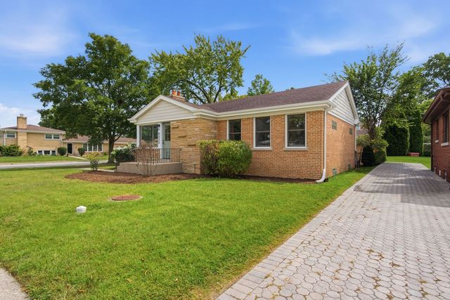 4333 W MAIN Street, Skokie, IL 60076