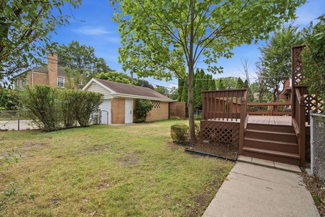 4333 W MAIN Street, Skokie, IL 60076