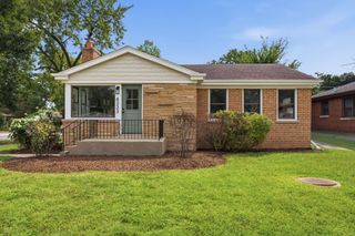 4333 W MAIN Street, Skokie, IL 60076