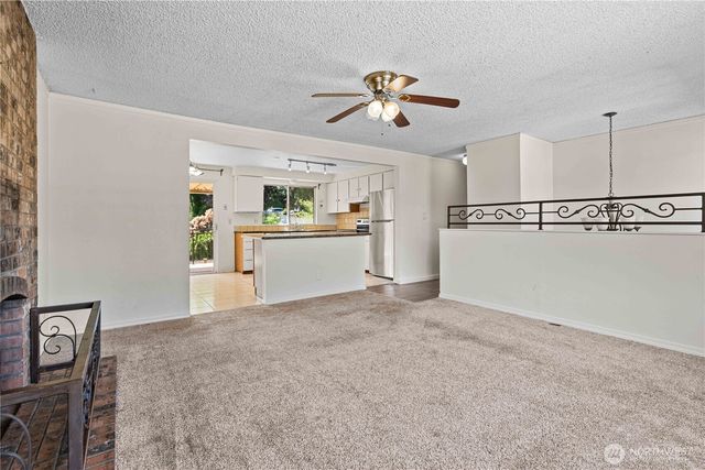 14511 SE 254th Street, Kent, WA 98042