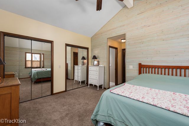 9596 Corneils Road, Bristol, IL 60512