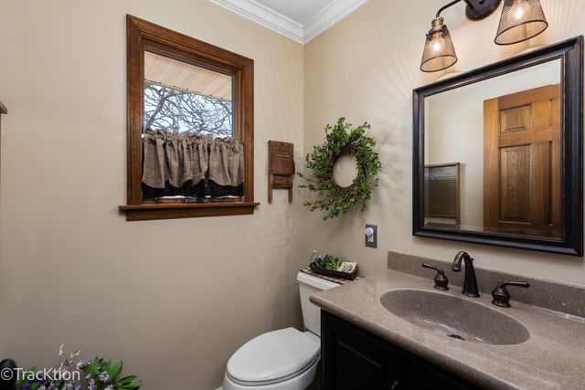 9596 Corneils Road, Bristol, IL 60512