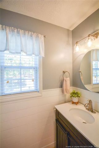 76 Clearwater Harbour, Sanford, NC 27332