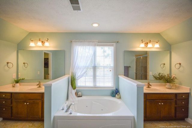 76 Clearwater Harbour, Sanford, NC 27332
