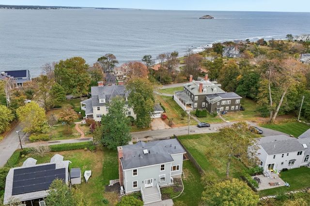 5 Cottage St, Nahant, MA 01908