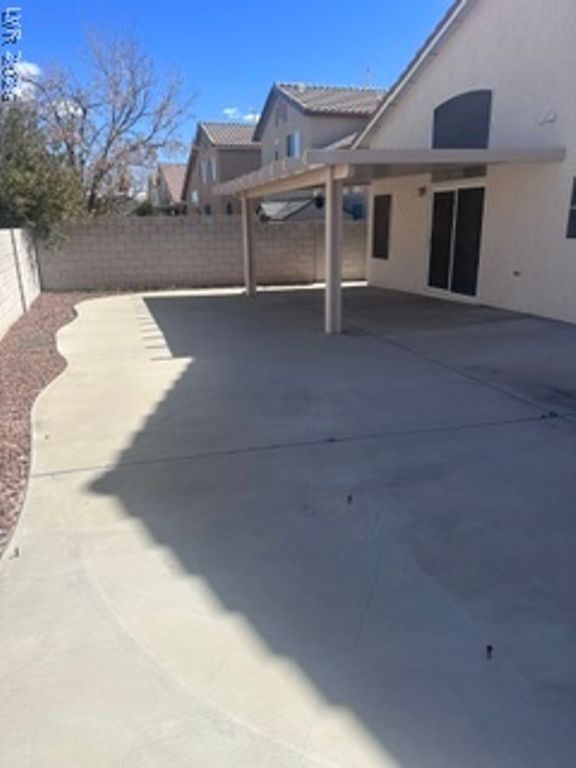 898 South Dancing Rain Court, Las Vegas, NV 89183 — photo 2