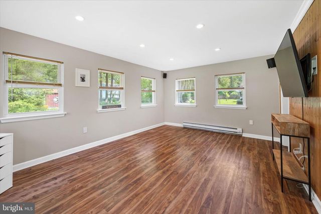 39 CORNWALL DRIVE, Newark, DE 19711
