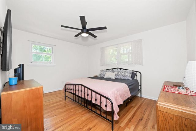 39 CORNWALL DRIVE, Newark, DE 19711