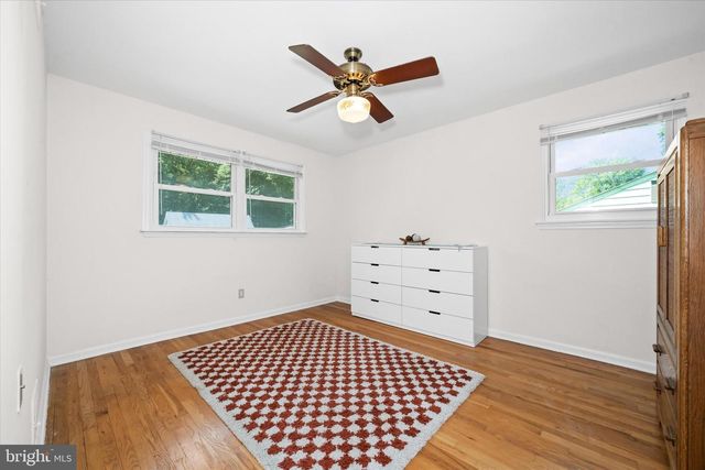 39 CORNWALL DRIVE, Newark, DE 19711