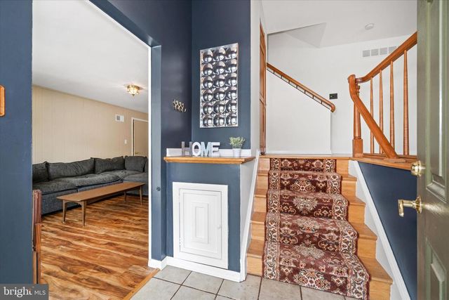 39 CORNWALL DRIVE, Newark, DE 19711