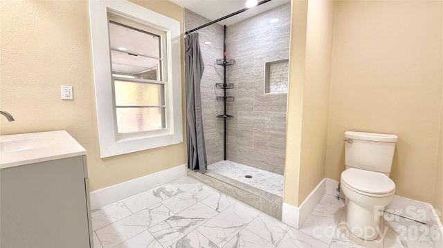 76 Ed Sneed Drive, Marion, NC 28752