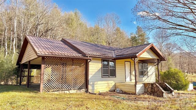 76 Ed Sneed Drive, Marion, NC 28752