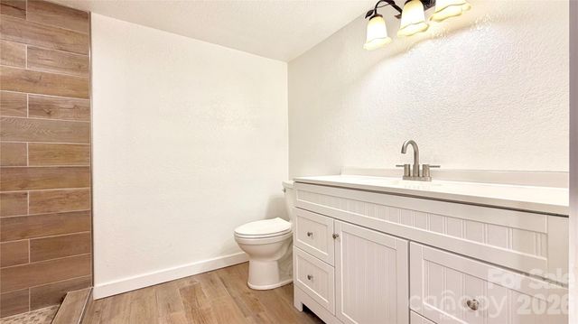 76 Ed Sneed Drive, Marion, NC 28752