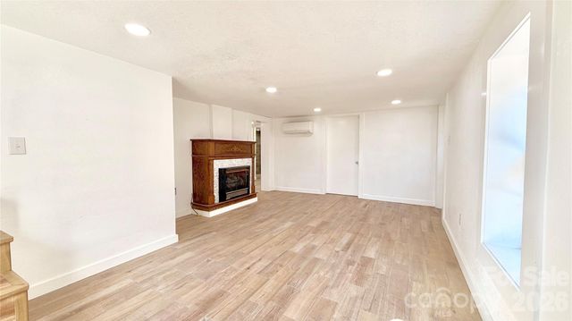 76 Ed Sneed Drive, Marion, NC 28752