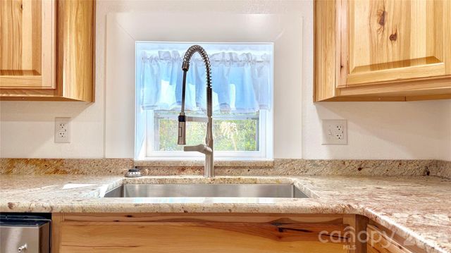 76 Ed Sneed Drive, Marion, NC 28752