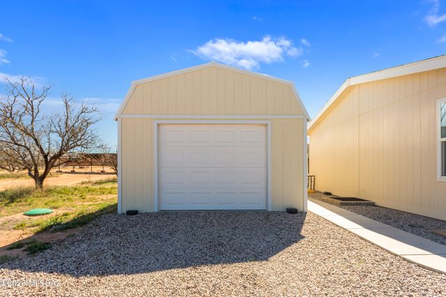 3191 W Williams Road, Benson, AZ 85602