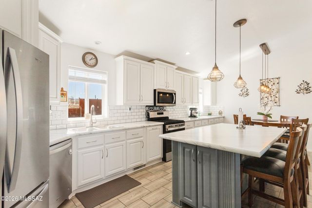3191 W Williams Road, Benson, AZ 85602