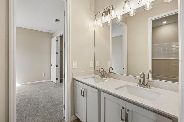 10045 HIDDEN HAMMOCK LOOP, Parrish, FL 34219