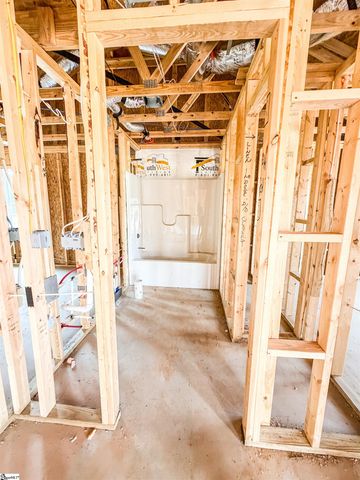 18034 Hwy 101 S, Gray Court, SC 29645