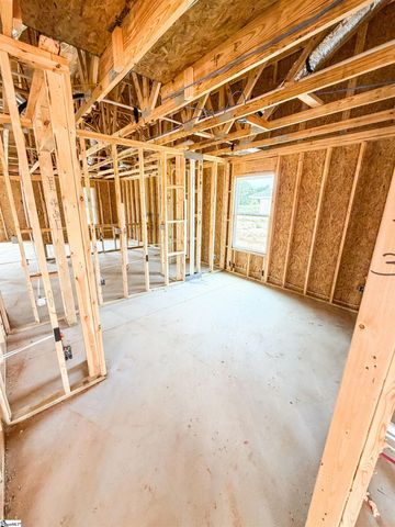 18034 Hwy 101 S, Gray Court, SC 29645
