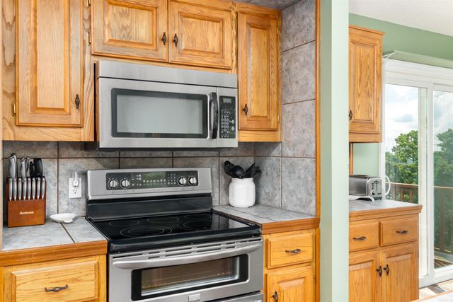 103 Castano Drive, Hot Springs Village, AR 71909