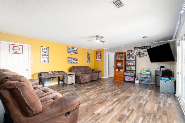 103 Castano Drive, Hot Springs Village, AR 71909