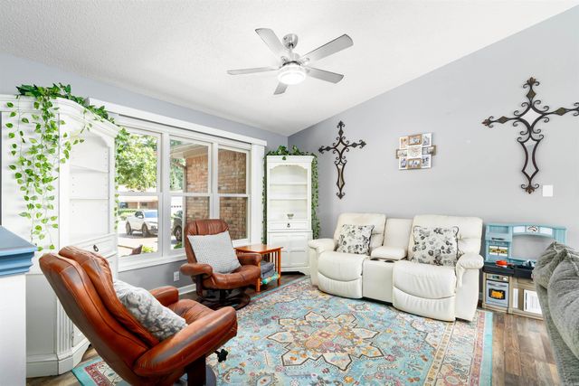 103 Castano Drive, Hot Springs Village, AR 71909