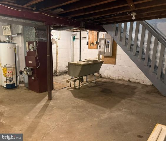 1302 CYPRESS AVE, Wilmington, DE 19805
