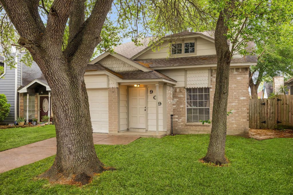 909 Littleport Lane, Channelview, TX 77530