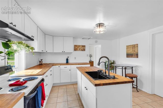 531 County Road 119, Florence, CO 81226
