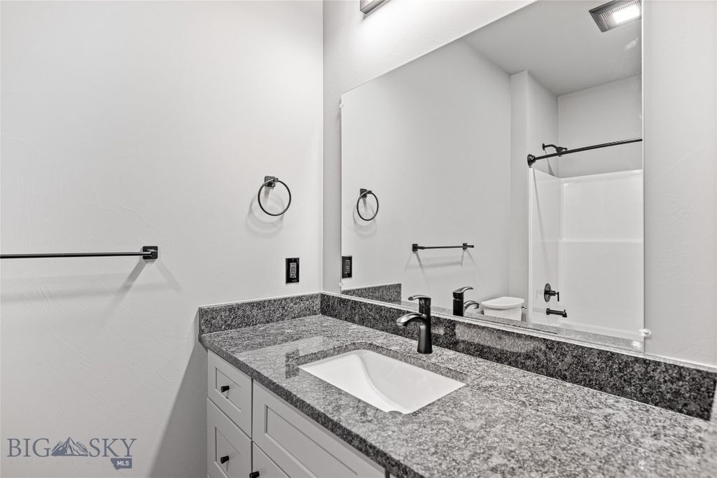 205 Fletching Way B, Belgrade, MT 59714 photo 9